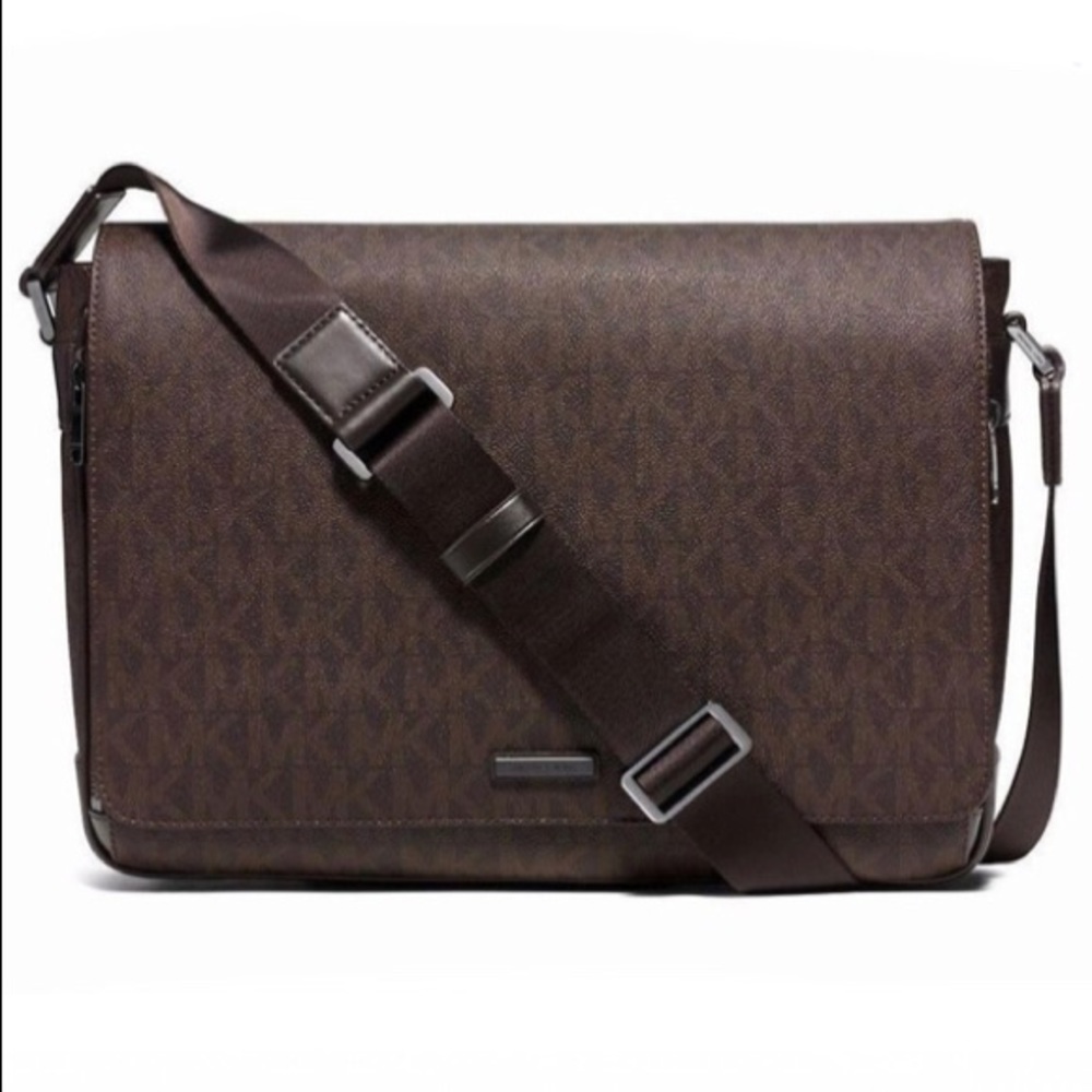Michael Kors Harrison Messenger Bag